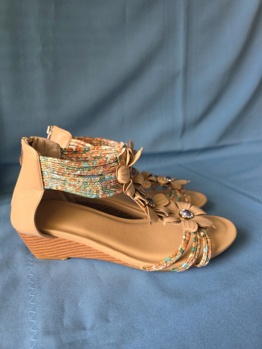 Multicolor Woven Floral Wedge Sandals Tan Platform Size 10